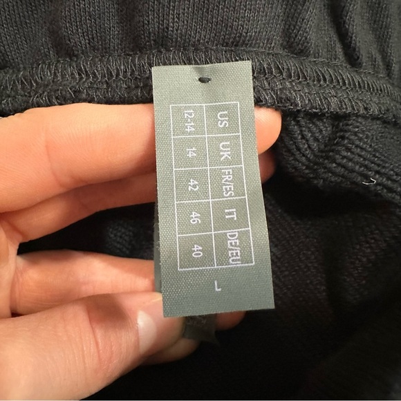 Savage x fenty WEEKENDER TERRY SWEATPANT - Picture 3 of 3